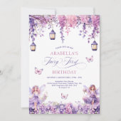 ライラック フローラル フェアリー ファースト 1歳の誕生日パーティー 招待状 (正面)