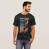 ラインアメリカ国旗の電気ケーブル愛国線 Tシャツ (正面フル)