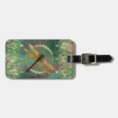 ラインストエレガントーンを持つ金ゴールドトンボが緑に浮かぶ ラゲッジタグ (正面横)