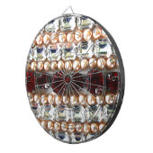 ラインストーンと真珠 – ヴィンテージジュエリー ダーツボード (正面右)