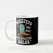 ライン踊りの誤った手順は予期しないSolos Liである コーヒーマグカップ (左)