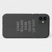 ライヴ・フィット・クッド・ベンフェルトゥール・オヌス Case-Mate iPhoneケース (裏面(横))