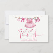 ライ名門私立校風のン女子の赤ちゃんシャワーのピンクの服 サンキューカード (正面)
