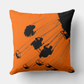 ラウンドアバウト交差点 – オレンジ クッション (裏面)