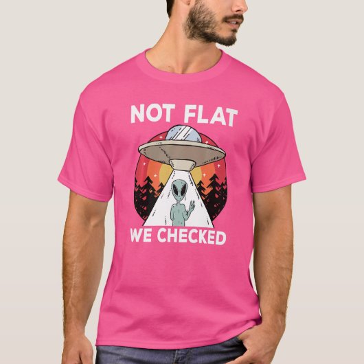 ラウンドアースNot Flat我々はUfoエイリアン Tシャツ (正面)