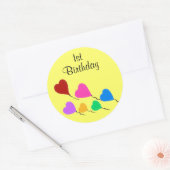 ラウンドスティッカー1st誕生日ハートバルーン ラウンドシール (封筒)