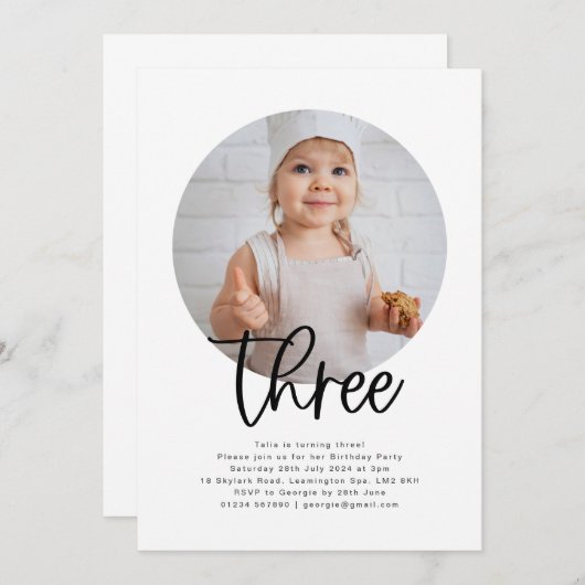 ラウンドフォトスリー誕生日招待状 招待状 (正面/裏面)