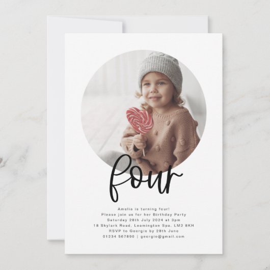 ラウンドフォトフォー誕生日招待状 招待状 (正面)
