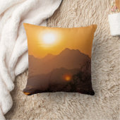 ラオスの山が多い日没 クッション (ブランケット)