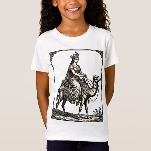 ラクダの背に立つ戴冠したゴモリィの謎 Tシャツ (正面)