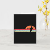 ラクロスプレーヤーシルエットサンセットレトロラックスメンウ カード (黄色い花)