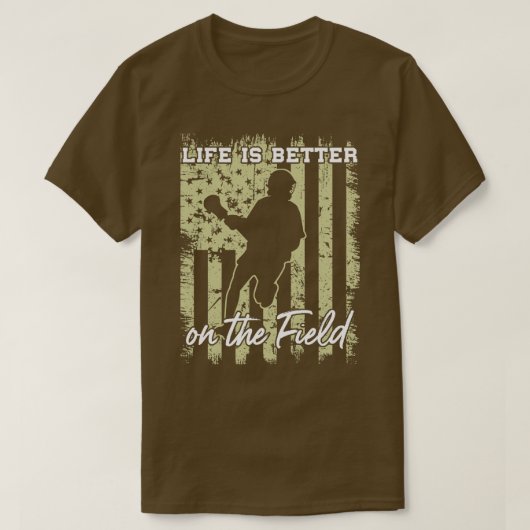 ラクロス選手の人生はフィールドでより良い Tシャツ (デザイン正面)