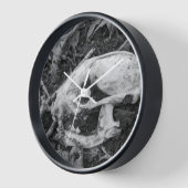 ラクーンスカルモノクロ写真 壁時計 (傾斜)