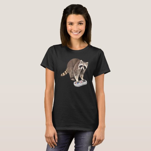 ラクーン遊のビデオゲームProcyonidae Animal Rackc Tシャツ (正面フル)