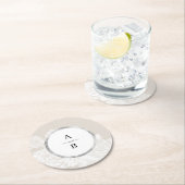 ラグジュアリーなニュートラルカラーのヴィンテージ フラワー ウェディング モノグラム ラウンドペーパーコースター (インサイチュ)