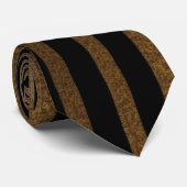 ラグジュアリーなブラックと金ゴールドストライプネックタイ ネクタイ (ロール)