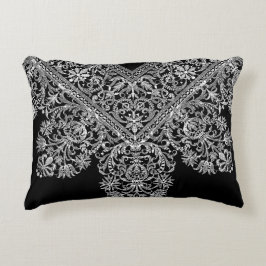 ラグジュアリーイタリアンレースパターンホワイトオンブラック アクセントクッション