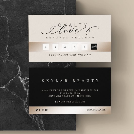 ラグジュアリーエレガントなシャンパンロイヤリティラブリワード ロイヤリティカード