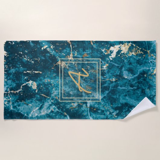 ラグジュアリーエレガントブルー金ゴールドマーブルエフェクトモノグラム ビーチタオル (正面)