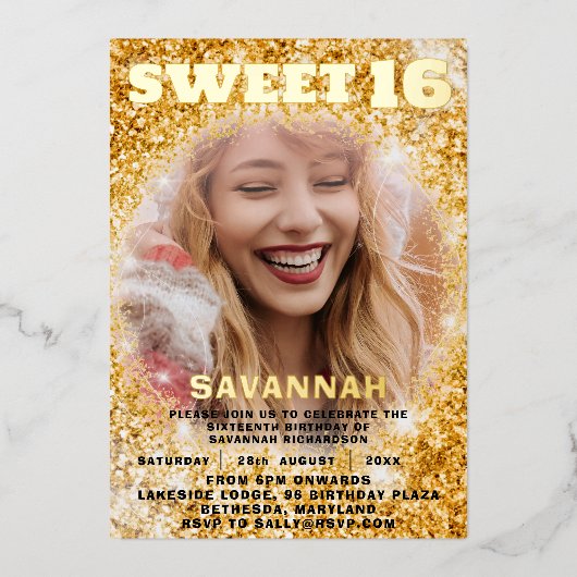 ラグジュアリーゴールドフォイル&グリッターフォトスイート16パーティー 箔招待状 (正面)
