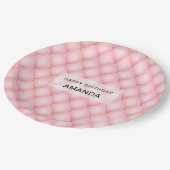ラグジュアリーピンクタフテッドダイヤモンドパターン誕生日 ペーパープレート (アングル)