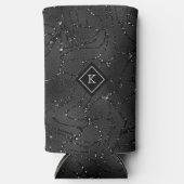 ラグジュアリーブラックバックグラウンドホワイトスパークルズモノグラム スリム缶クーラー (正面)