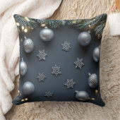 ラグジュアリーホリデーピロー – スノーフレークデザイン クッション (ブランケット)