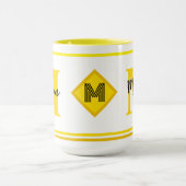 ラグジュアリーモノグラムのマグと名前をカスタムする&イニシャル マグカップ (中央)