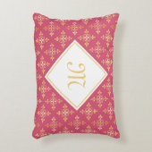 ラグジュアリーモノグラムピンクと金ゴールドクアトルフローラ アクセントクッション (正面(垂直))