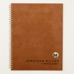 ラグジュアリーレザー金ゴールドモノグラムアポイントメントブック プランナー手帳<br><div class="desc">高級ミニマルブラッモダンシュ金属金ゴールドモノグラムメダリオンネームカスタムタイトル文字クラシックタイポグラフィブロックセーブルブラウンレザー背景アポイントメント本プランナー</div>