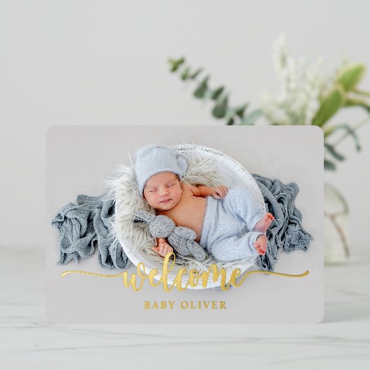 ラグジュアリー金ゴールドウェルカム男の赤ちゃん誕生のお知らせ 箔招待状 (立ち正面)