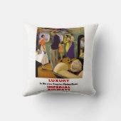 ラグジュアリー・イン・ザ・ニューエンパイア・ボ飛んでいるーツ クッション (裏面)