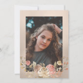 ラグジュアリー コーラル ゴールド ピーチ フローラル フォト スイート シックスティーン 招待状 (裏面)