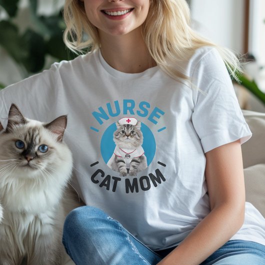 ラグドール猫「ナース猫ママ」 Tシャツ
