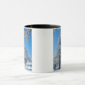 ラグナ山脈の雪に覆われた木々 マグカップ (中央)