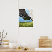 ラグビー選手がボールをTから蹴り出し、クローズアップ ポスター (キッチン)