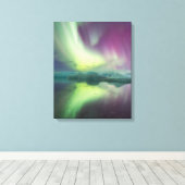 ラグーンのオーロラライト | Jokulsarlon，アイスランド キャンバスプリント (インサイチュ (ウッドフロア))