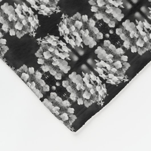 ラケカップアジサイ黒と白抽象芸術 フリースブランケット (角)