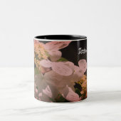 ラケチャップアジサイパーソナライズされた花 ツートーンマグカップ (中央)