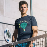 ラケットサイエンスパデルおもしろいテニス Tシャツ<br><div class="desc">このグラフィックティ遊ーでパデルへの愛をおもしろい見せなさい。パデルテニスラケットとボールのイラストレーションの上にクリームやティール(緑がかった色)の文字でスローガンIT IS RACKET SCIENCEを掲げている。</div>