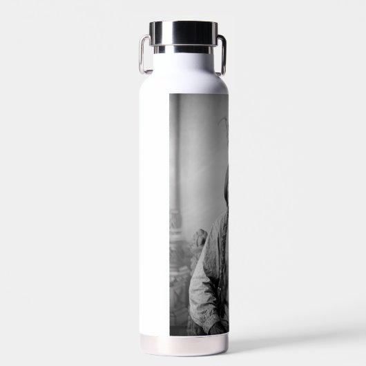 ラコタのリーダー座るブル先住民アメリカインディアン ウォーターボトル (正面)