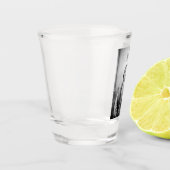 ラコタのリーダー座るブル先住民アメリカインディアン ショットグラス (左)