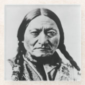 ラコタ首席降伏：座るブルフォートブフォード ガラスコースター (正面)