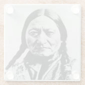 ラコタ首席降伏：座るブルフォートブフォード ガラスコースター (裏面)