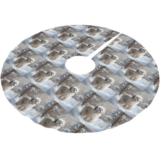 ラサ・アプソ雪のクリスマスを許可 ブラッシュドポリエステルツリースカート (アングル)