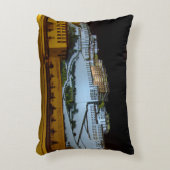 ラサ&ポタラ宮殿の夜、チベット（ヒマラヤ） アクセントクッション (正面(垂直))