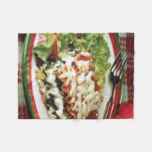 ラザニアの夕食 フリースブランケット (正面(横))