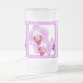 ラジアントオーキッド花の写真/スクエアフレーム フロストグラスビールジョッキ (中央)