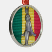 ラスタカラーのバニー: Groovy ArtプリントのTouch メタルオーナメント (右)