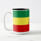ラスタファリアン国旗（ラスタファリアン主義）(ラスタ) ツートーンマグカップ (左)